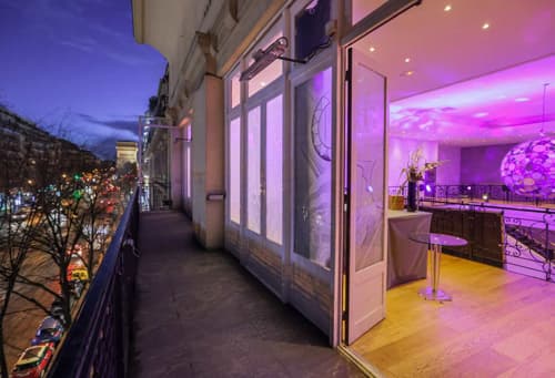 Pavillon Wagram verrière et lumière naturelle